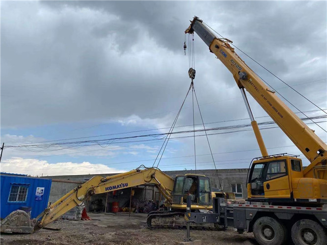 南票区25吨吊车的工作半径是多少？