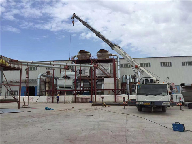 南票区“手脚齐动”—— 吊车的 “协同作业” 技术